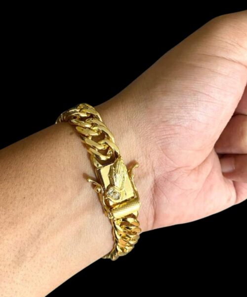 Pulseira Grumet 13mm Mão Oração Banhado a Ouro 18K