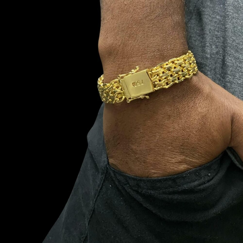 Pulseira Cadeado Quádruplo 16Mm - Banhado A Ouro 18K