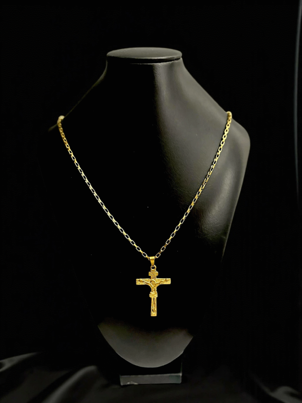 Cordão 3.0 Tijolinho + Pingente Cristo Inre - Banhado A Ouro