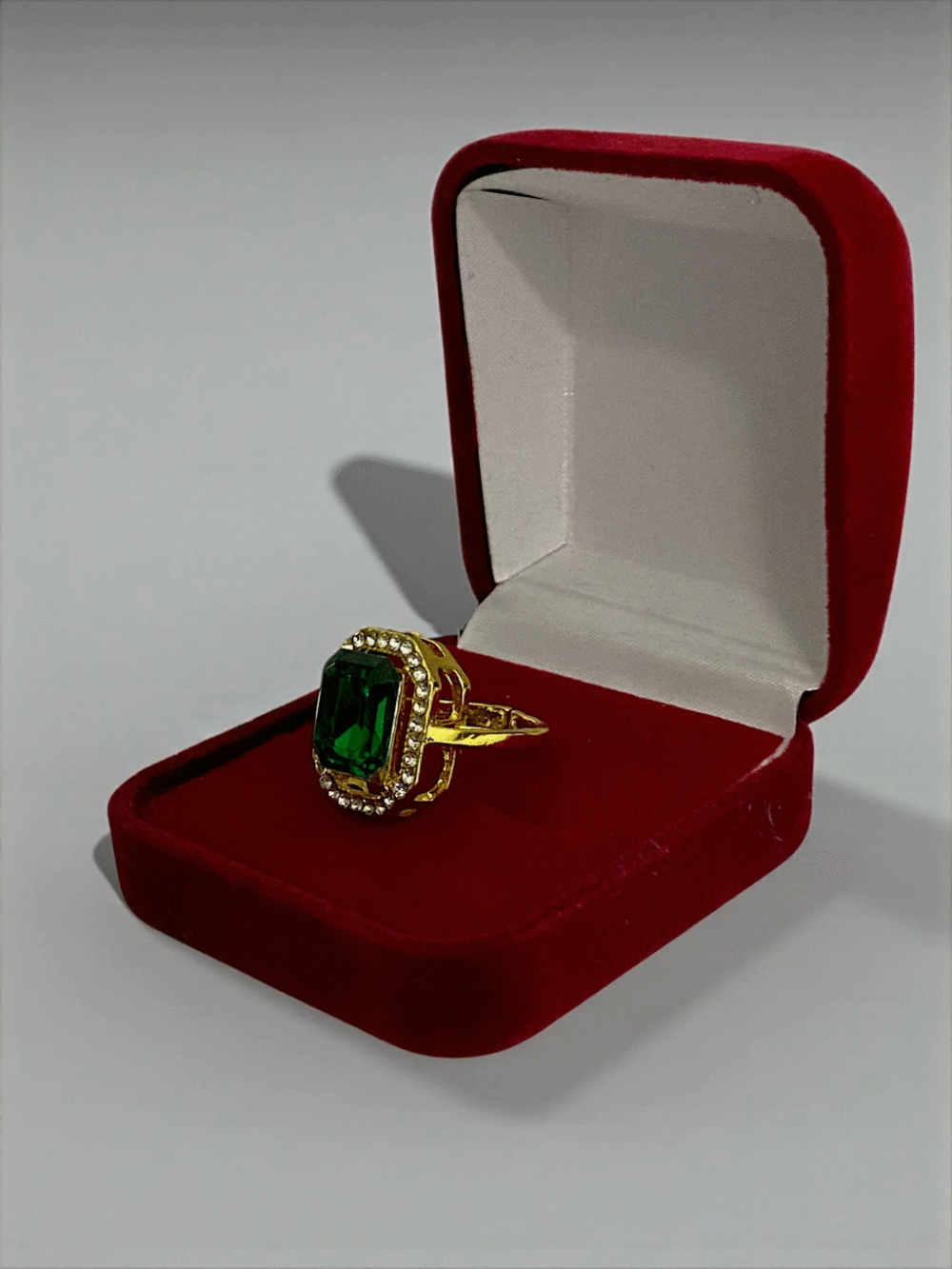 Anel Craveja Pedra Verde Ajustável - Banhado A Ouro 18K - Imagem 4